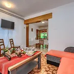 Jakov By Interhome Žminj