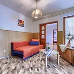 Jakov By Interhome *