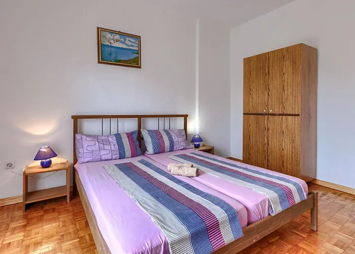 Σπίτι διακοπών Jakov By Interhome *