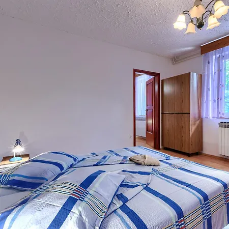 Dom wakacyjny Jakov By Interhome *