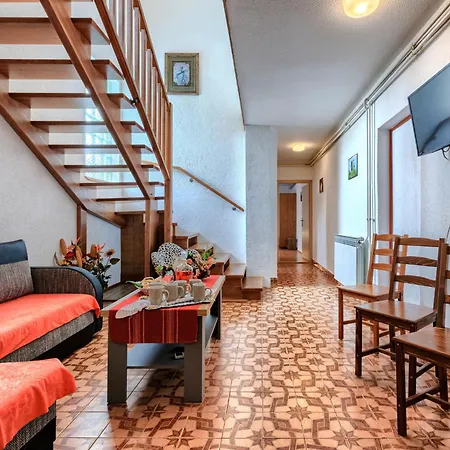 Dom wakacyjny Jakov By Interhome Žminj