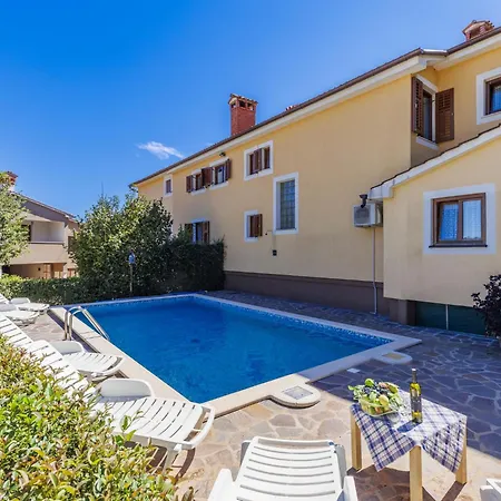 Jakov By Interhome Dom wakacyjny *