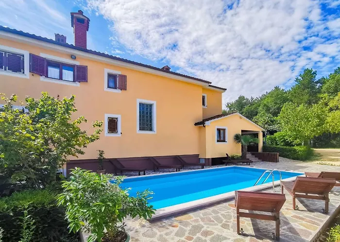 Vikendica Jakov By Interhome