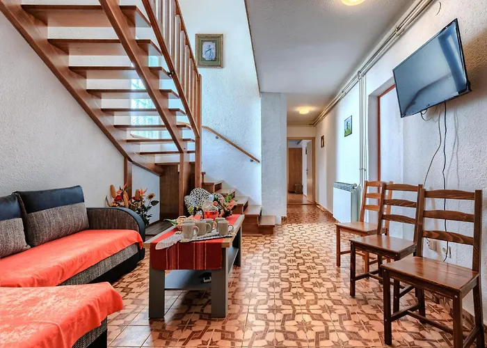 Vikendica Jakov By Interhome Zminj